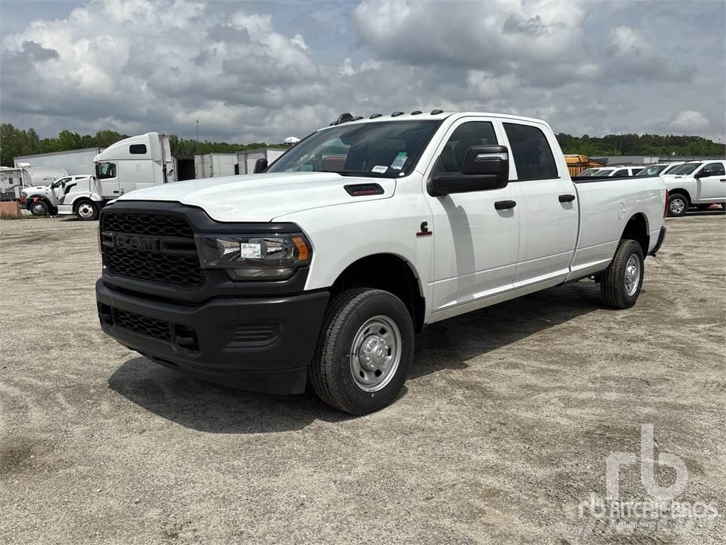 RAM 2500 ピックアップ／ドロップサイド