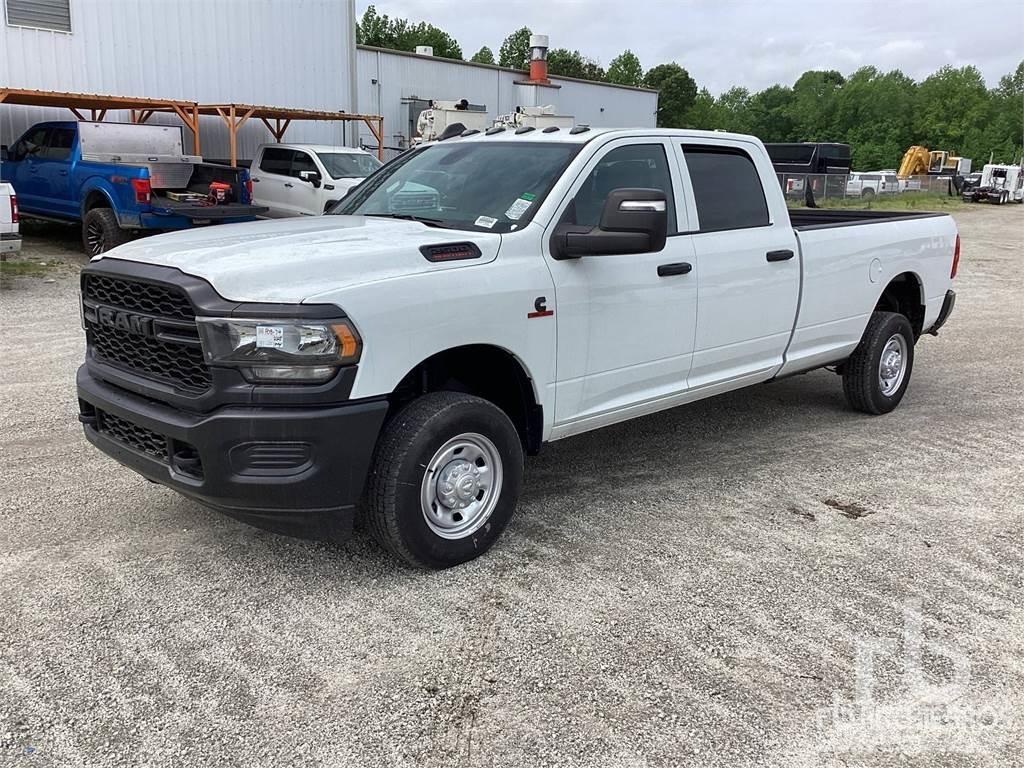 RAM 2500 ピックアップ／ドロップサイド