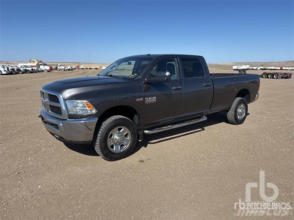 RAM 2500 ピックアップ／ドロップサイド
