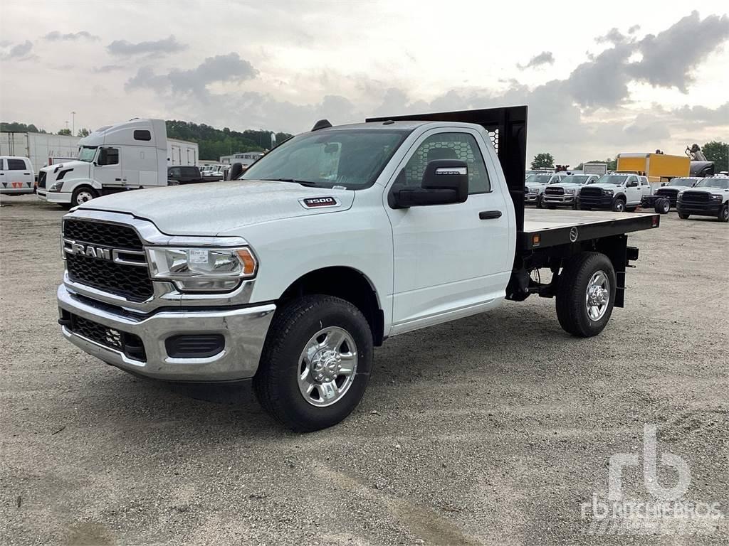 RAM 3500 平ボディー