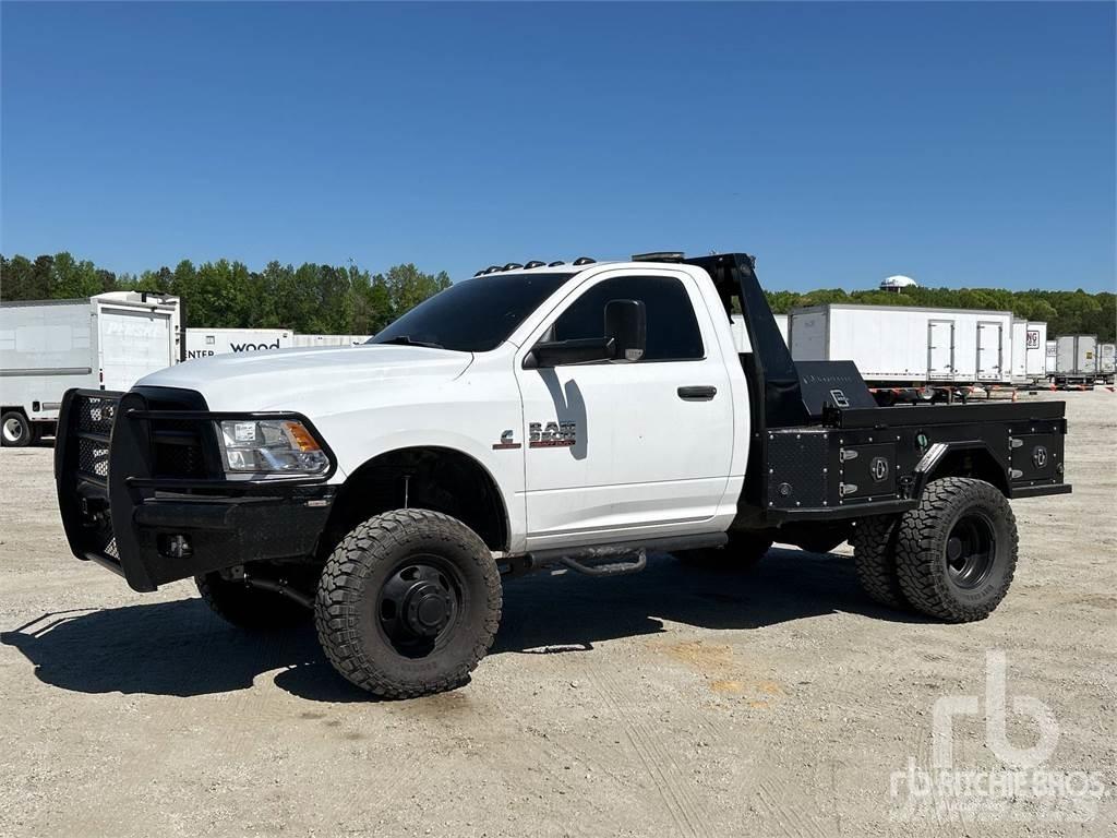 RAM 3500 平ボディー
