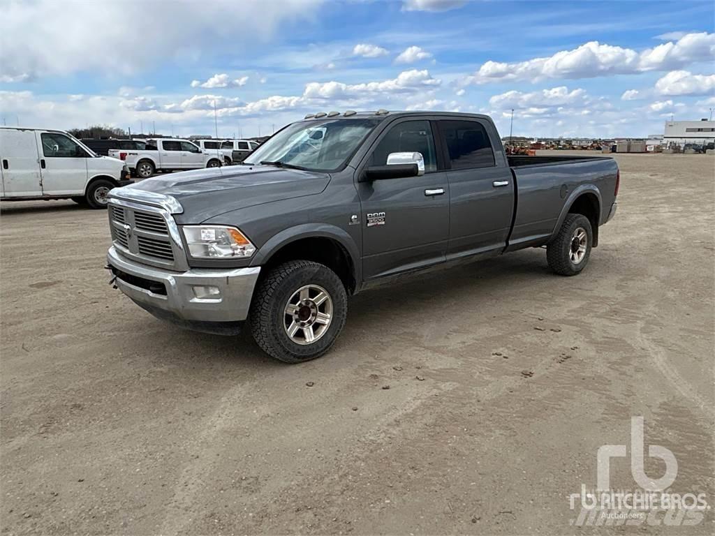 RAM 3500 ピックアップ／ドロップサイド
