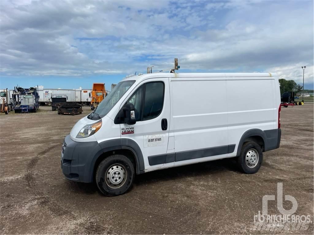 RAM PROMASTER 冷凍冷蔵車