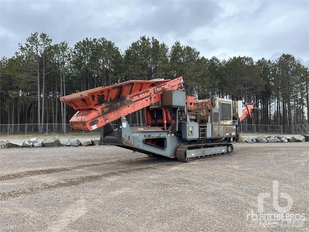 Sandvik QH331 クラッシャー固定式