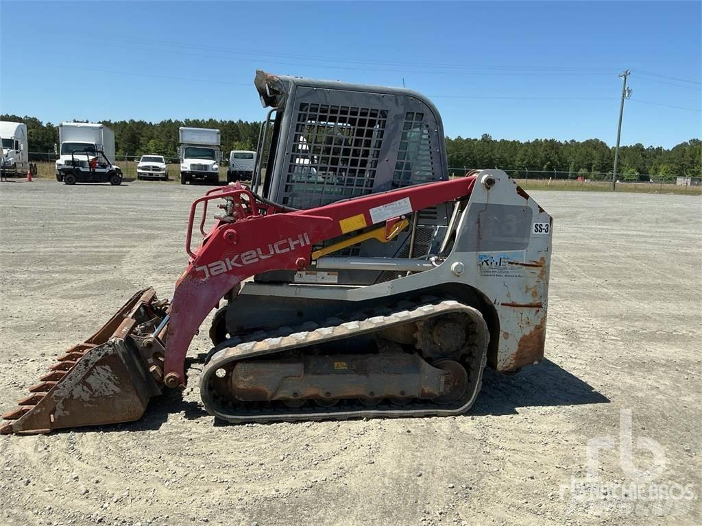 Takeuchi TL8 スキッドステアローダー