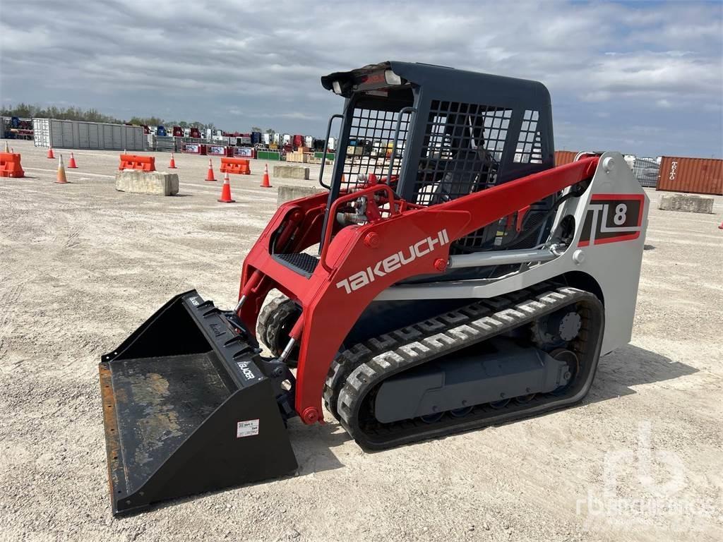 Takeuchi TL8 スキッドステアローダー