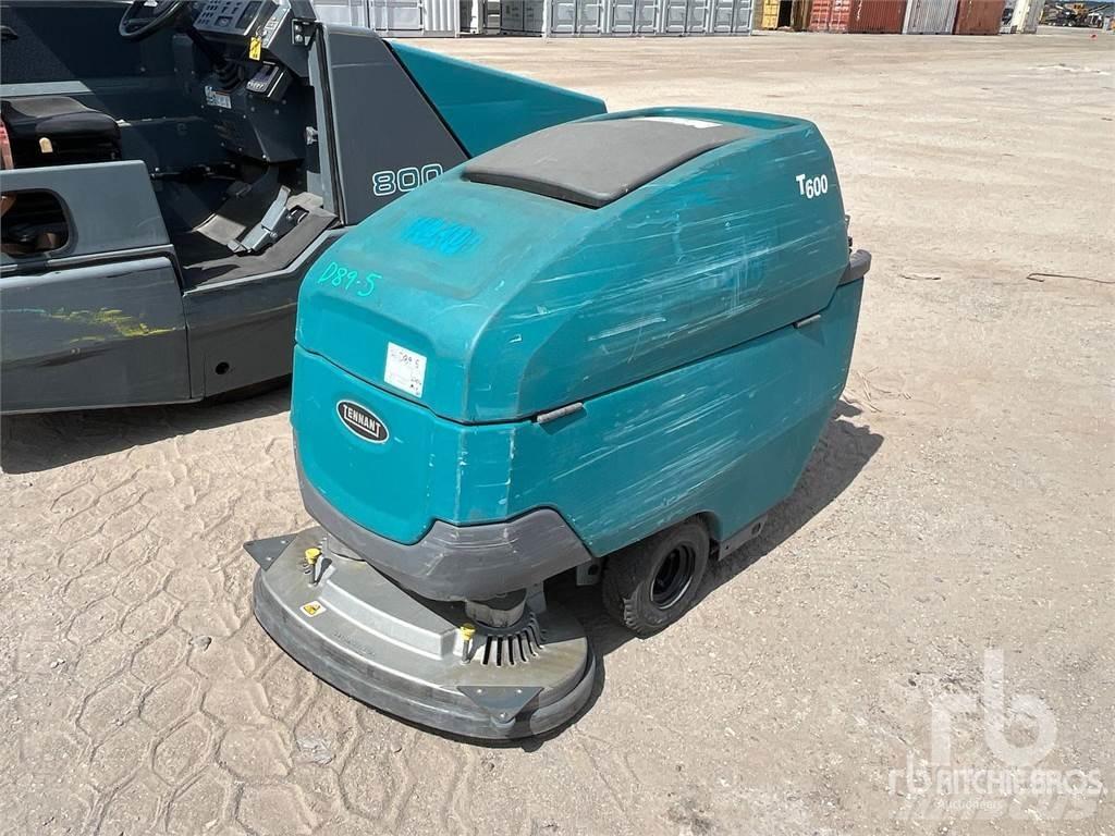 Tennant T600 路面清掃機