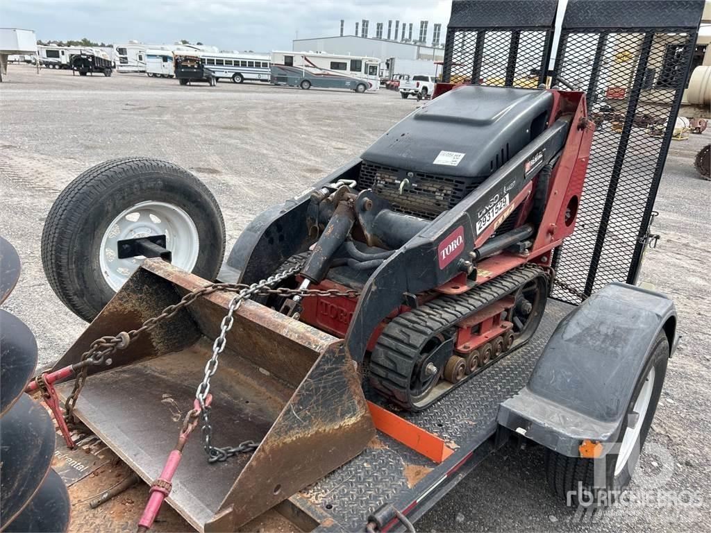 Toro TX427 スキッドステアローダー