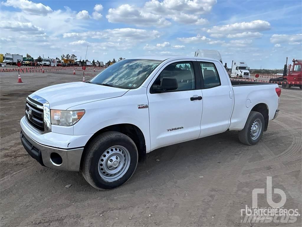 Toyota TUNDRA ピックアップ／ドロップサイド