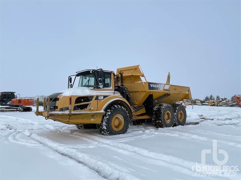 Volvo A30F アーティキュレート式ダンプトラック