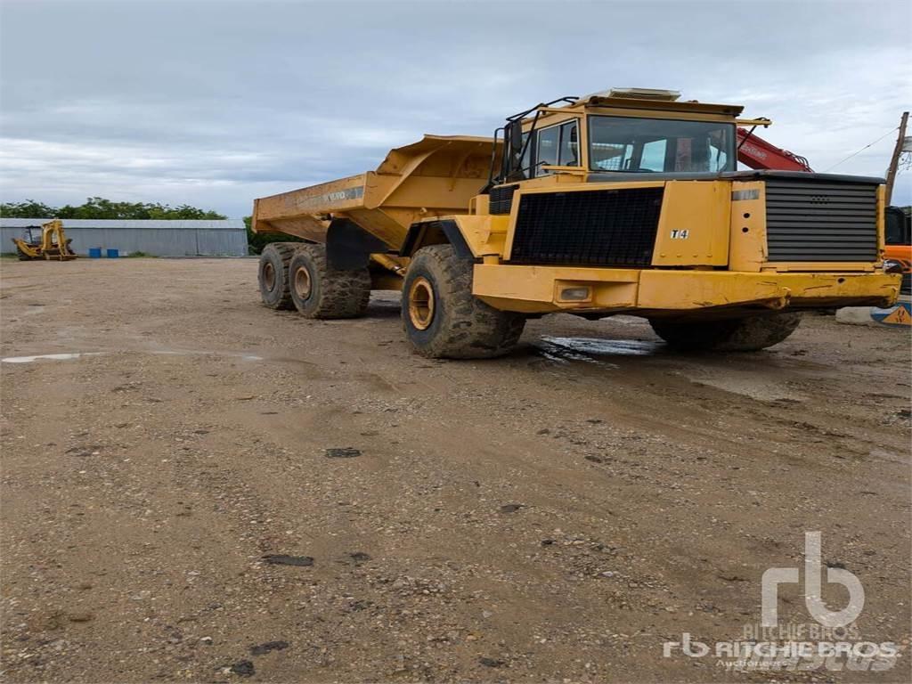 Volvo A35C アーティキュレート式ダンプトラック