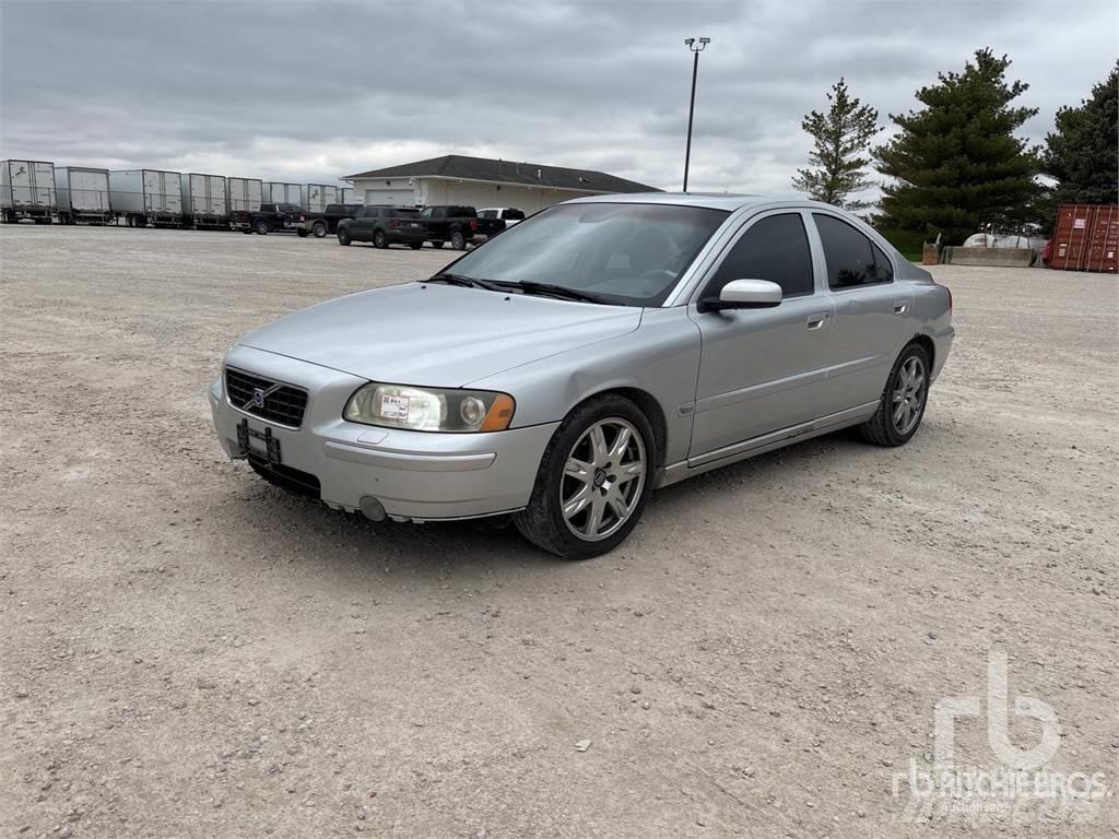 Volvo S60 自動車