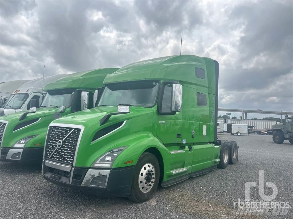 Volvo VNL760 中古トラクターヘッド | トレーラーヘッド