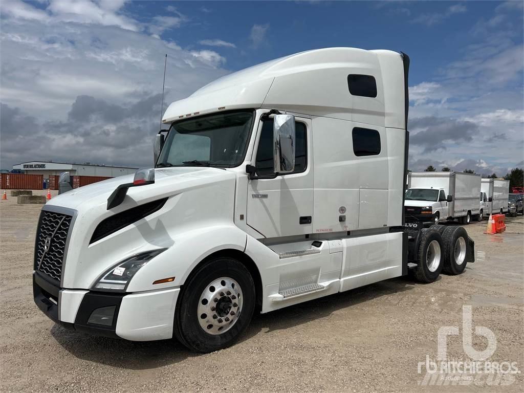 Volvo VNL760 中古トラクターヘッド | トレーラーヘッド