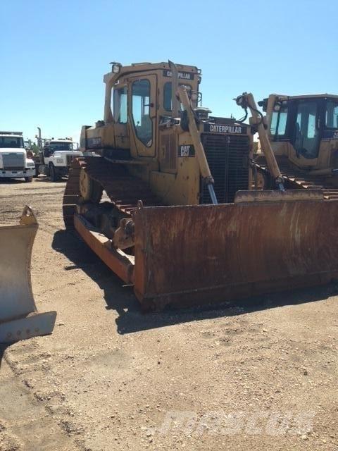 CAT D6H ブルドーザー