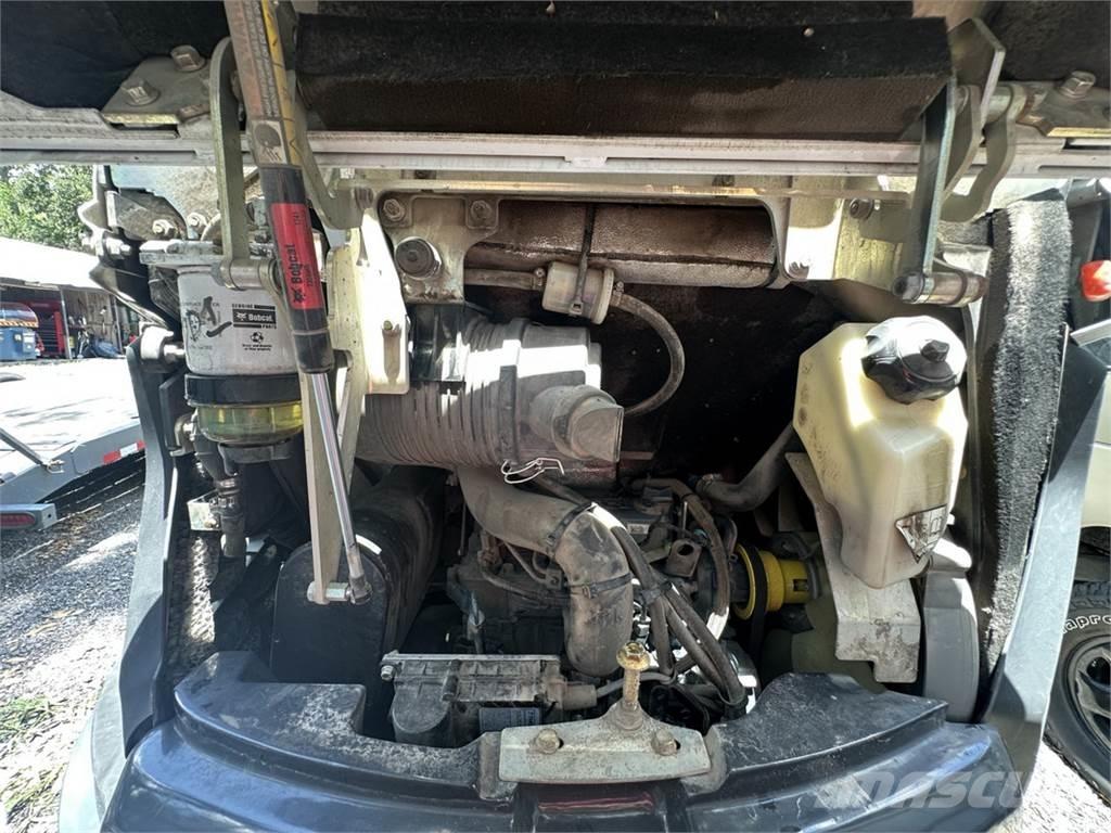 Bobcat E26 中型油圧ショベル 7ｔ-12ｔ（ユンボ・パワーショベル・バックホー）