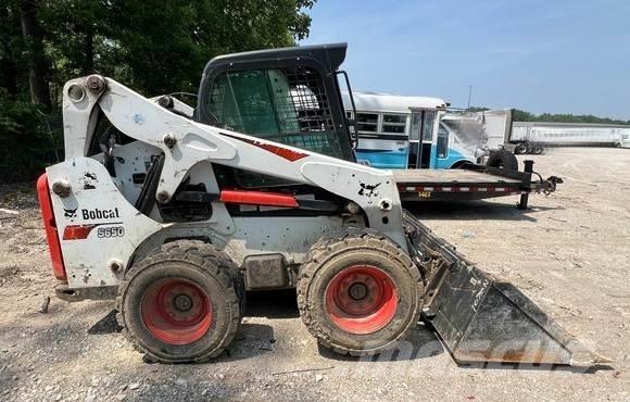 Bobcat S650 スキッドステアローダー
