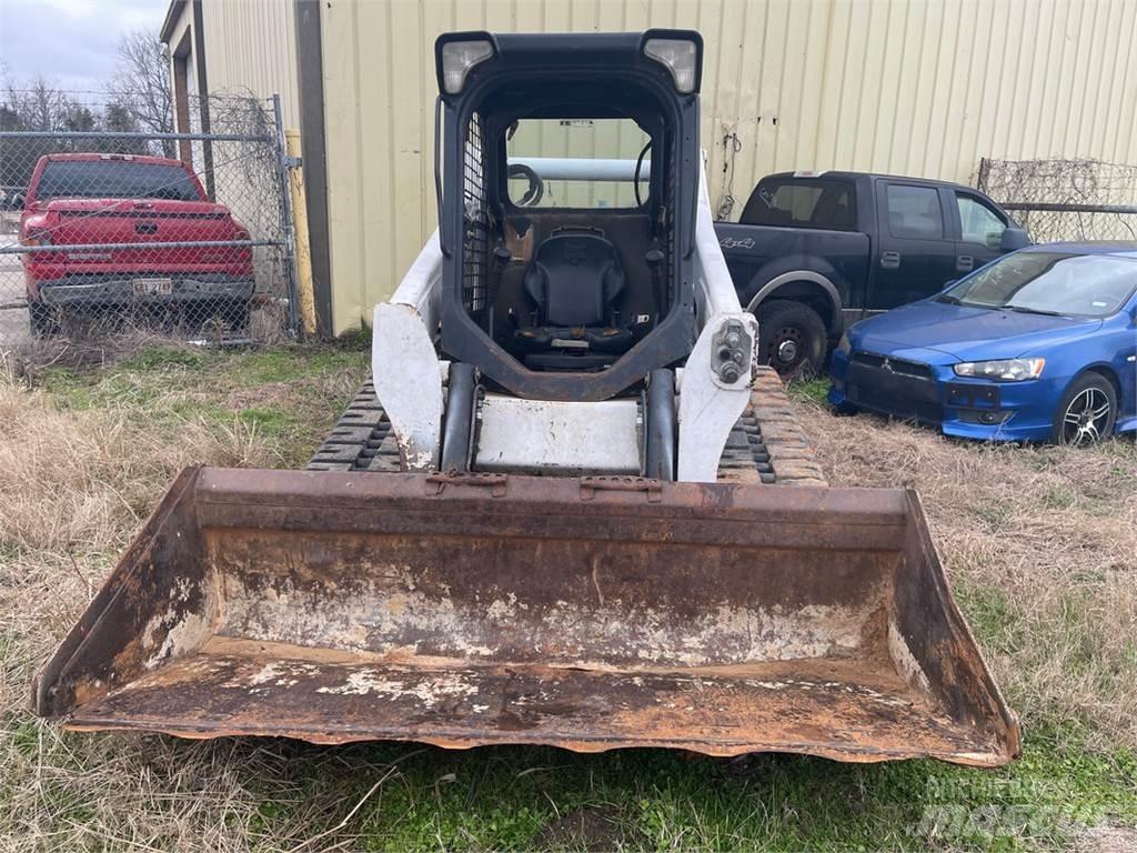 Bobcat T650 クローラーローダー