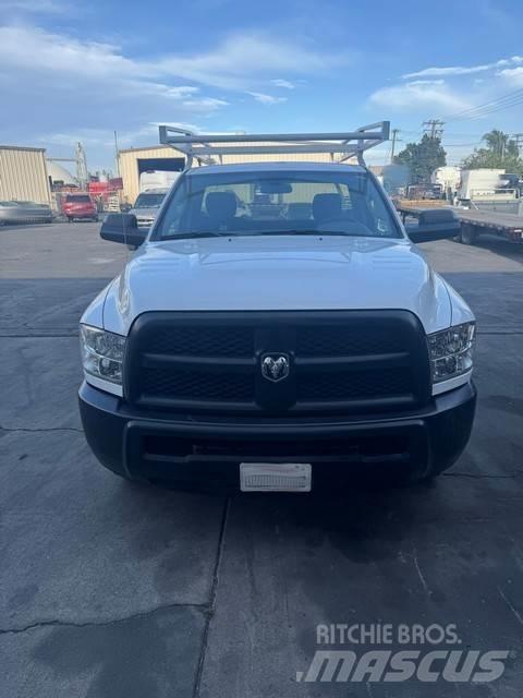 Dodge Ram 2500 レッカー車