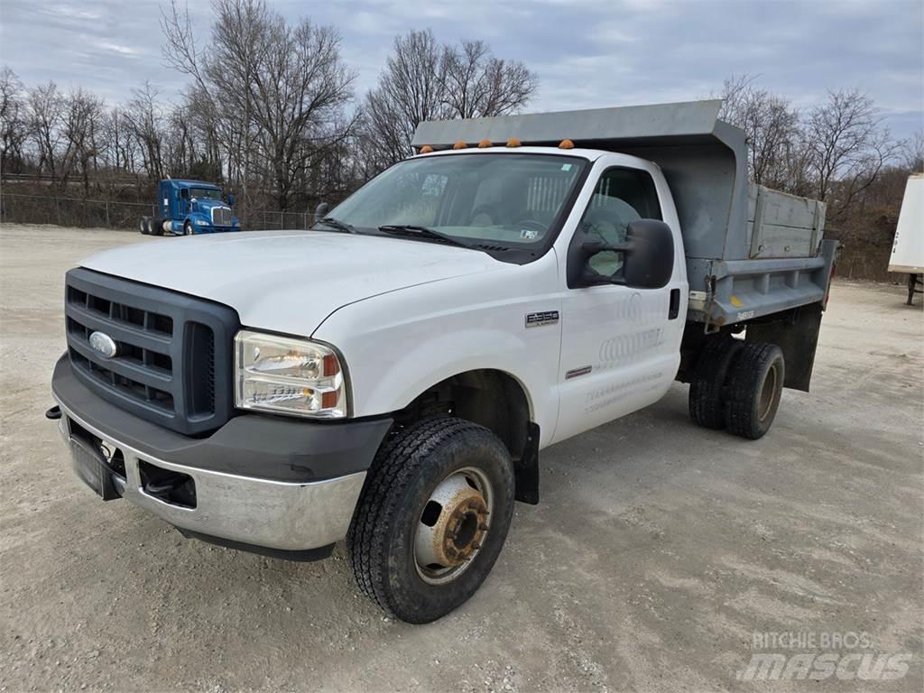 Ford F- 350 ダンプ