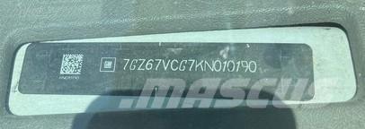 GMC Savana 4500 ボックスボディー、ウイング、箱車