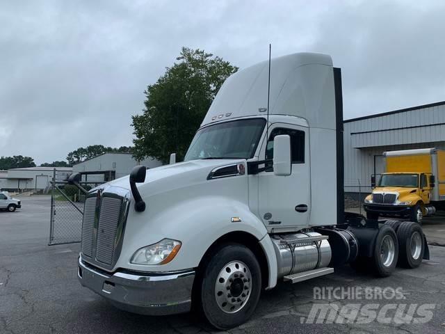 Kenworth T680 中古トラクターヘッド | トレーラーヘッド