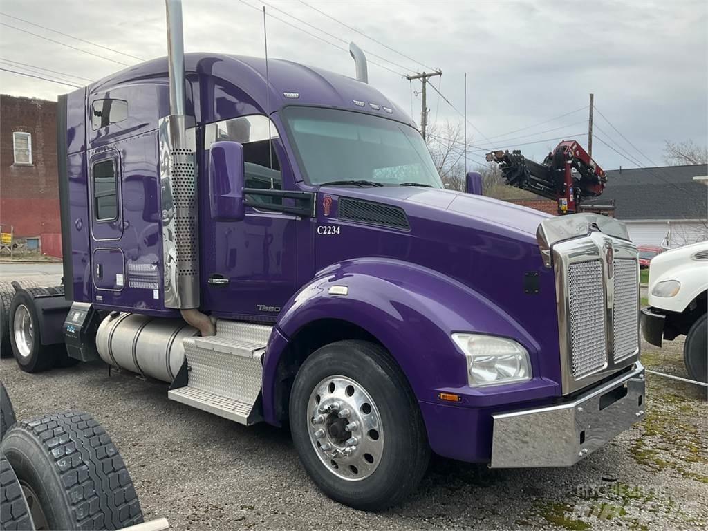 Kenworth T880 中古トラクターヘッド | トレーラーヘッド