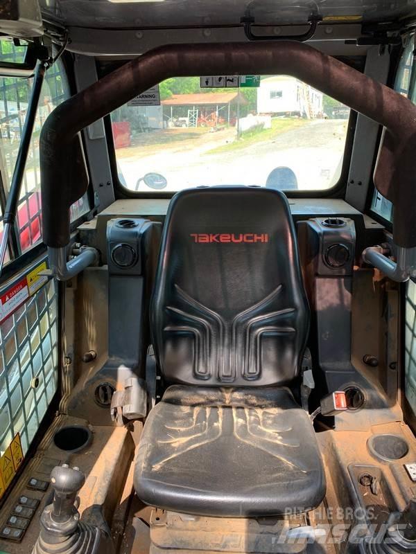 Takeuchi TL12R クローラーローダー