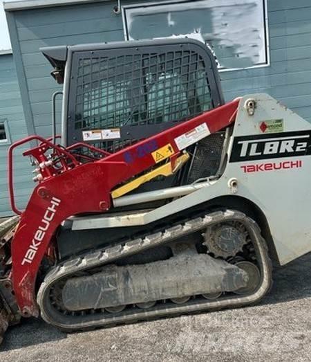 Takeuchi TL8R2 クローラーローダー