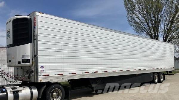 Utility VS2RA 車両運搬用トレーラー