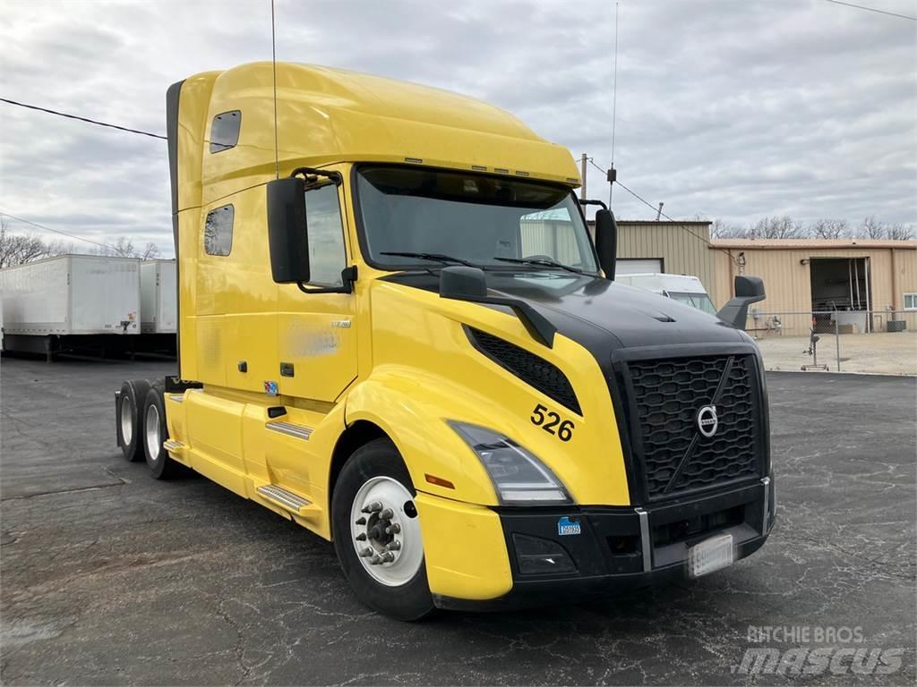 Volvo VNL760 中古トラクターヘッド | トレーラーヘッド