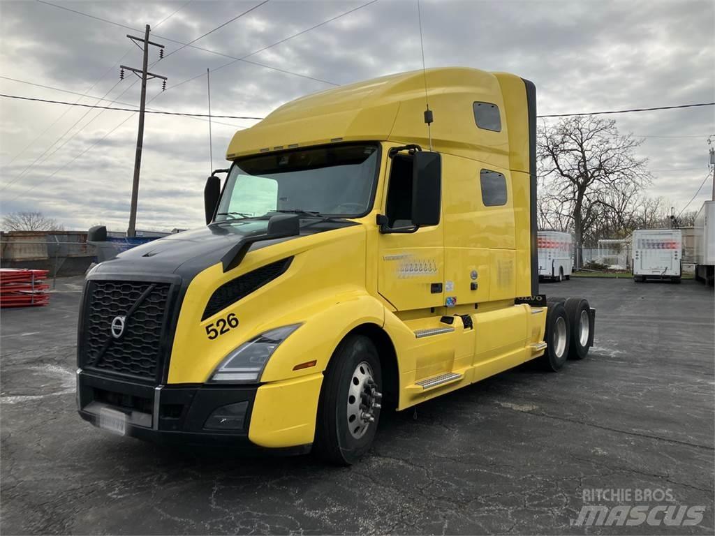 Volvo VNL760 中古トラクターヘッド | トレーラーヘッド