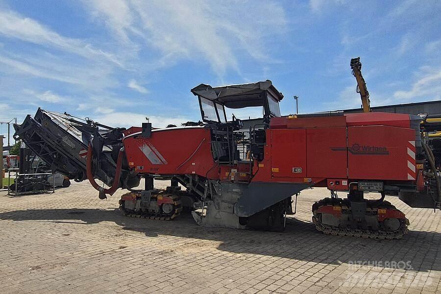 Wirtgen W 250 アスファルトコールドミリングマシーン