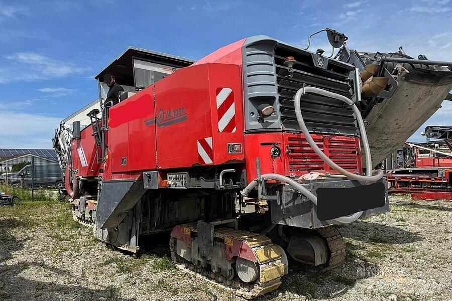 Wirtgen W 250 アスファルトコールドミリングマシーン