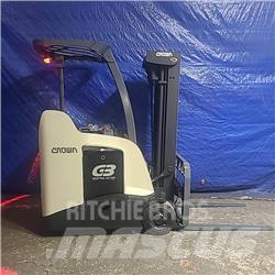 Crown RC5530-30 バッテリーフォークリフト