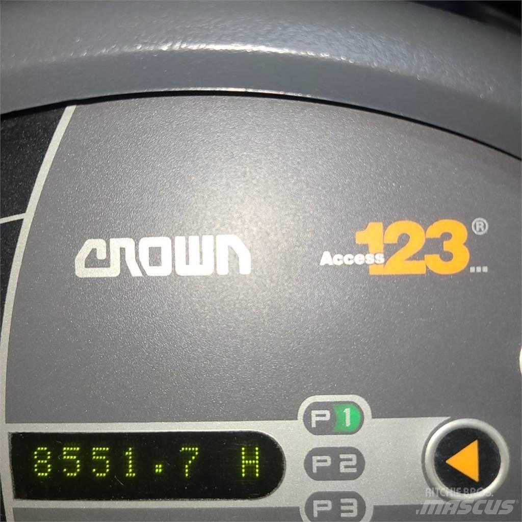 Crown RC5530C-30 バッテリーフォークリフト