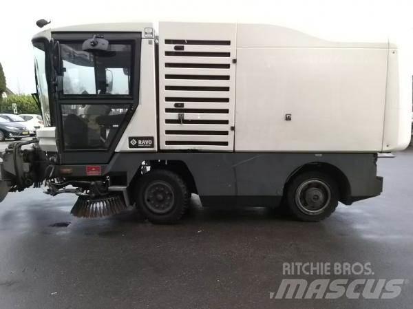 Ravo 530 CD 路面清掃機