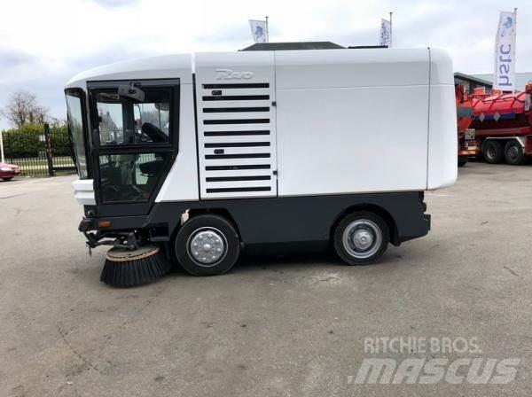 Ravo 540 STH 路面清掃機