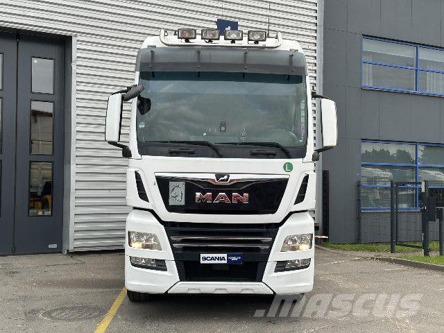 MAN TGX 中古トラクターヘッド | トレーラーヘッド