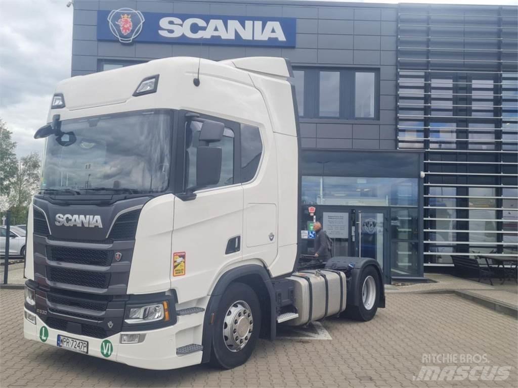 Scania R530 V8 中古トラクターヘッド | トレーラーヘッド