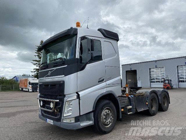 Volvo FH 13 6x4 中古トラクターヘッド | トレーラーヘッド