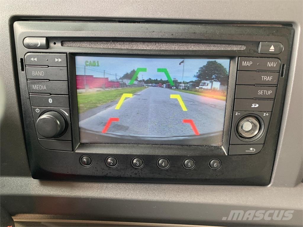 DAF LF210 4x2 FA クレーントラック、ユニック車