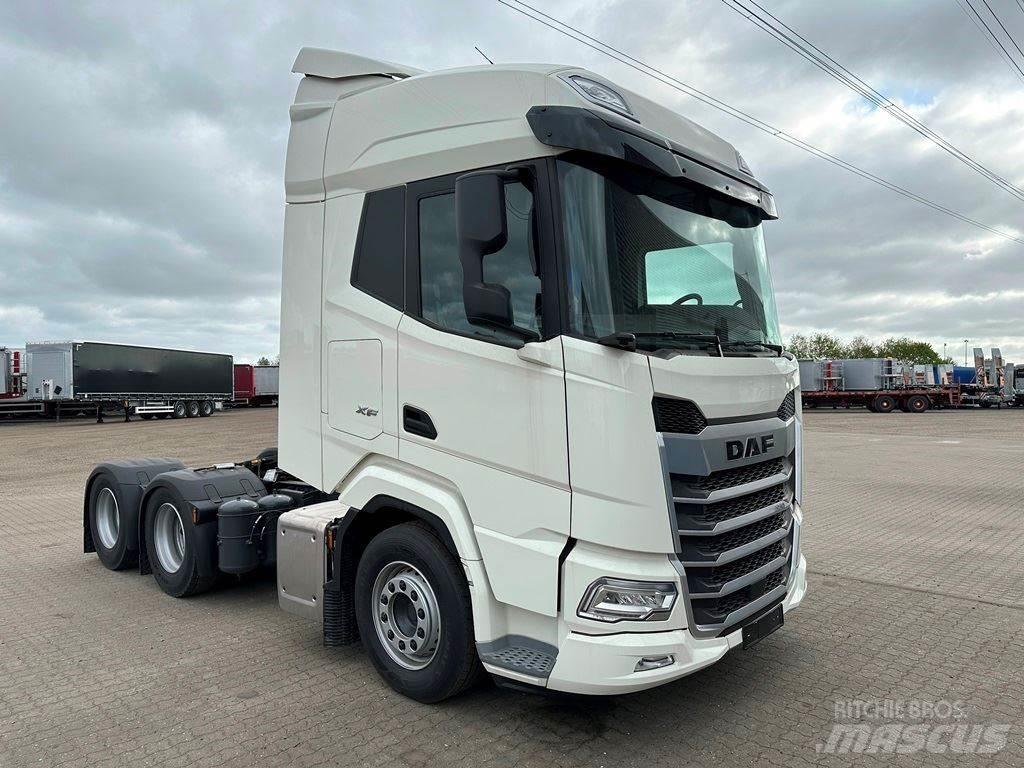 DAF XF 530 6x2 中古トラクターヘッド | トレーラーヘッド
