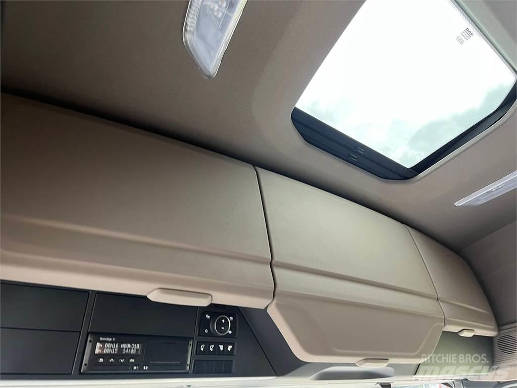 DAF XF480 FAS 6x2 ボックスボディー、ウイング、箱車
