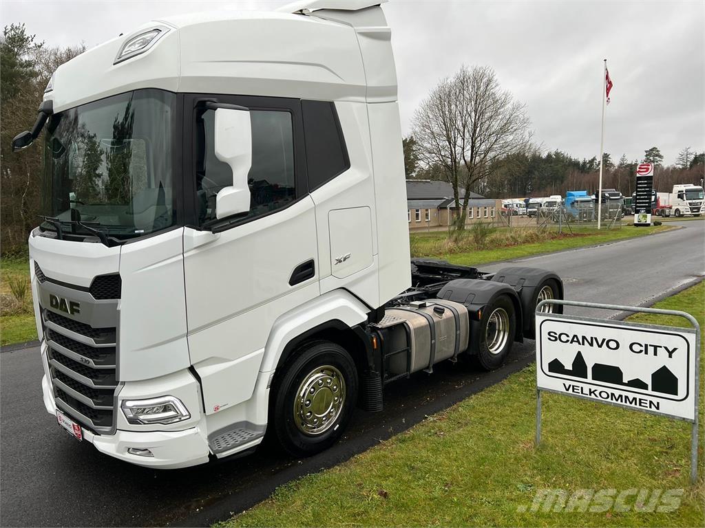 DAF XF530 FTS 6x2 中古トラクターヘッド | トレーラーヘッド