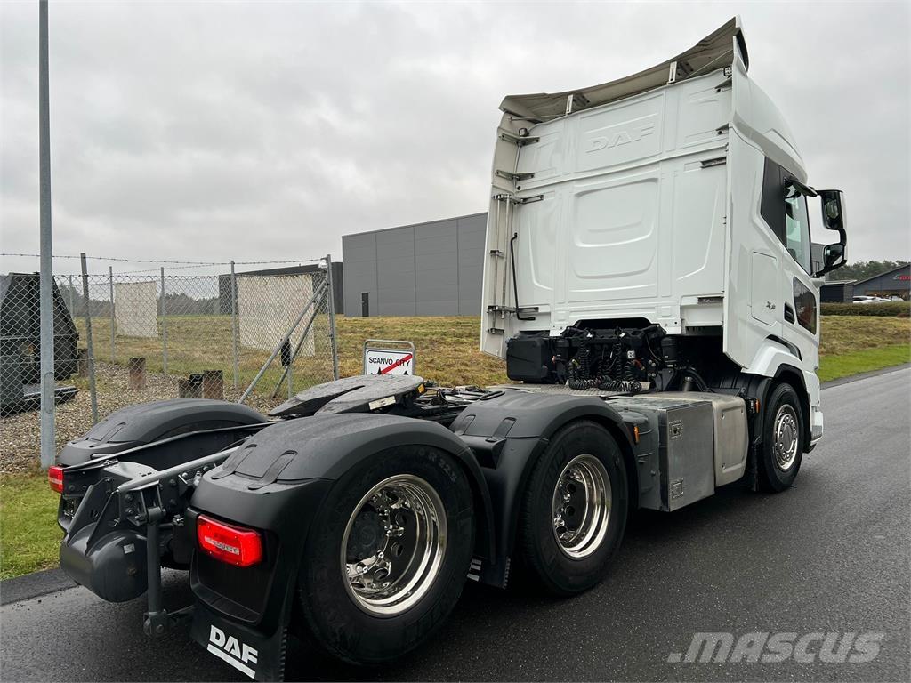 DAF XF530 FTS 6x2 中古トラクターヘッド | トレーラーヘッド