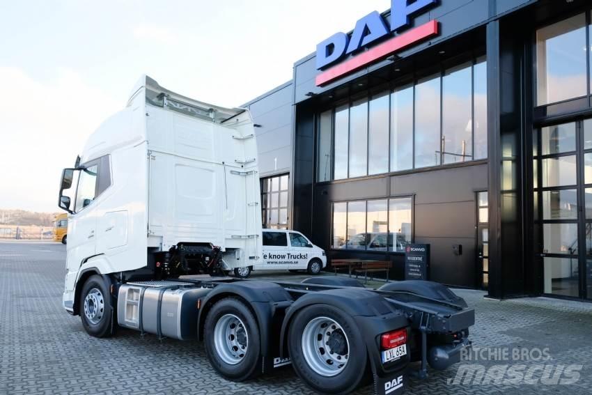 DAF XG+ 530 6x2 中古トラクターヘッド | トレーラーヘッド