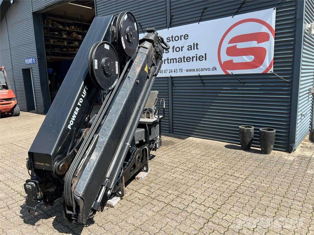 HMF 2820K5 RCS ローダークレーン