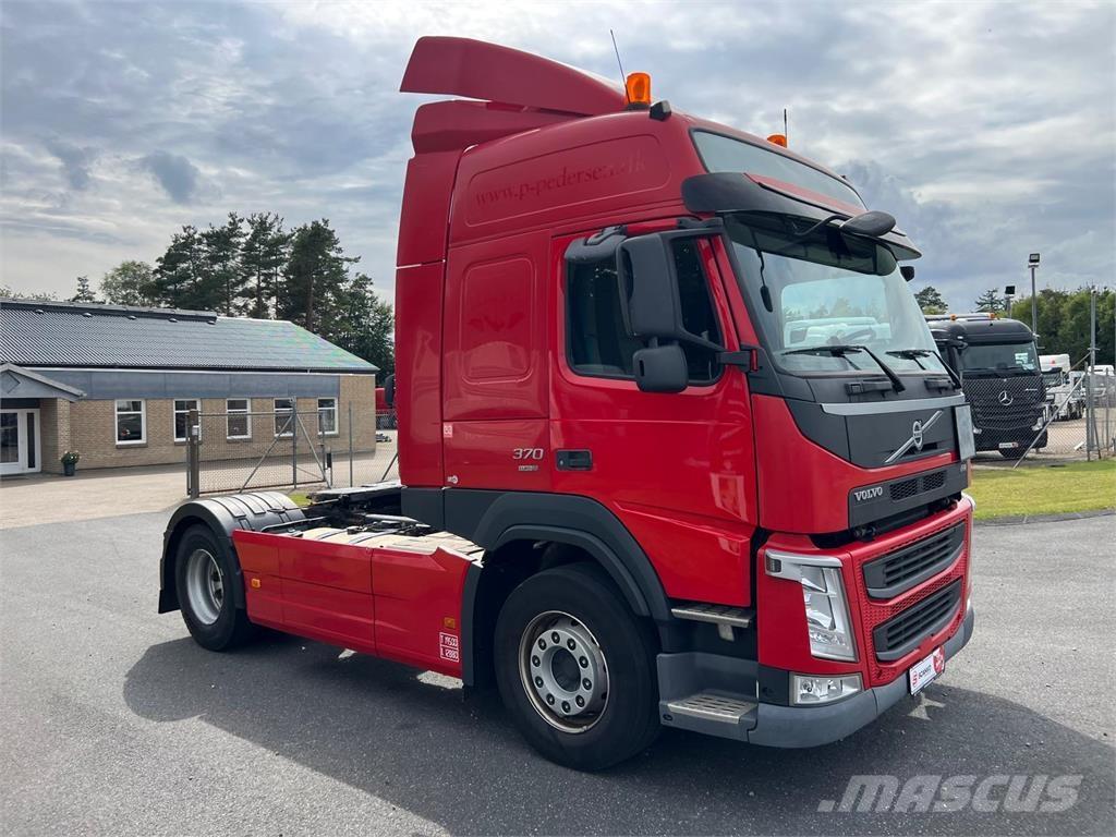 Volvo FM370 中古トラクターヘッド | トレーラーヘッド