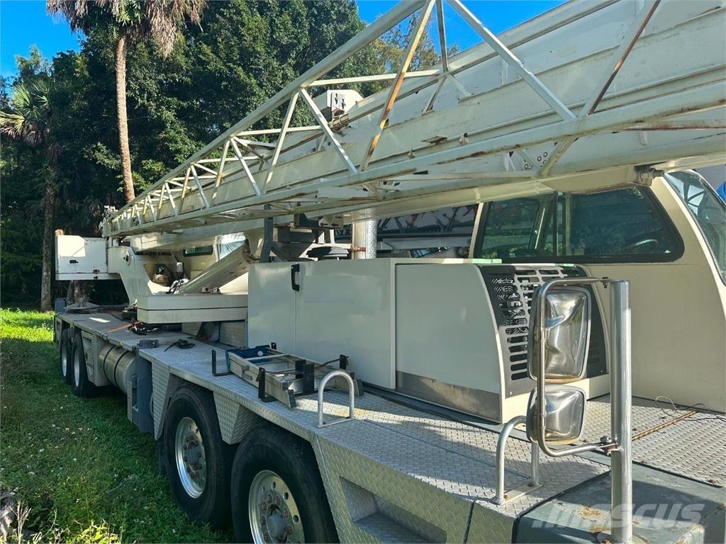 Terex T560-1 オールテレーンクレーン